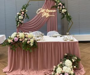 Skirting_ falbana w kolorze brudny rÃ³Å¼ regulowana dÅugoÅÄ 1 szt. cena 100 zÅ